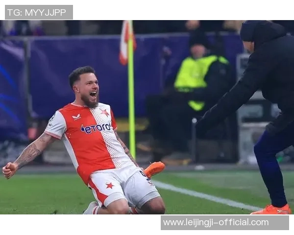 意甲精彩对决巴萨逆袭曼城绝杀瞬间点燃全场激情与十大进球回顾